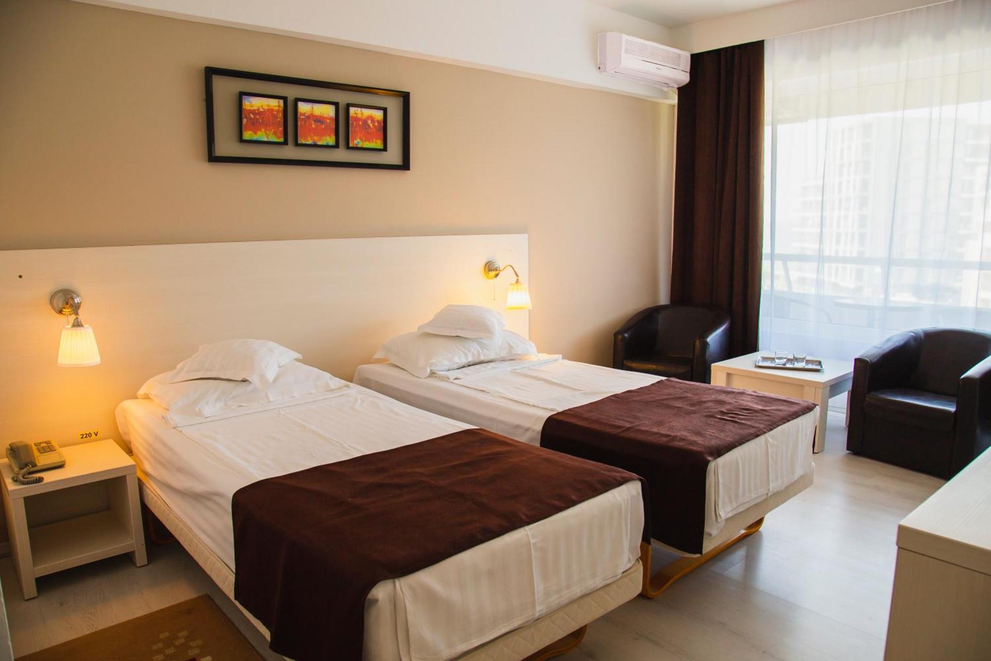 Hotel Ambasador Mamaia Eksteriør billede