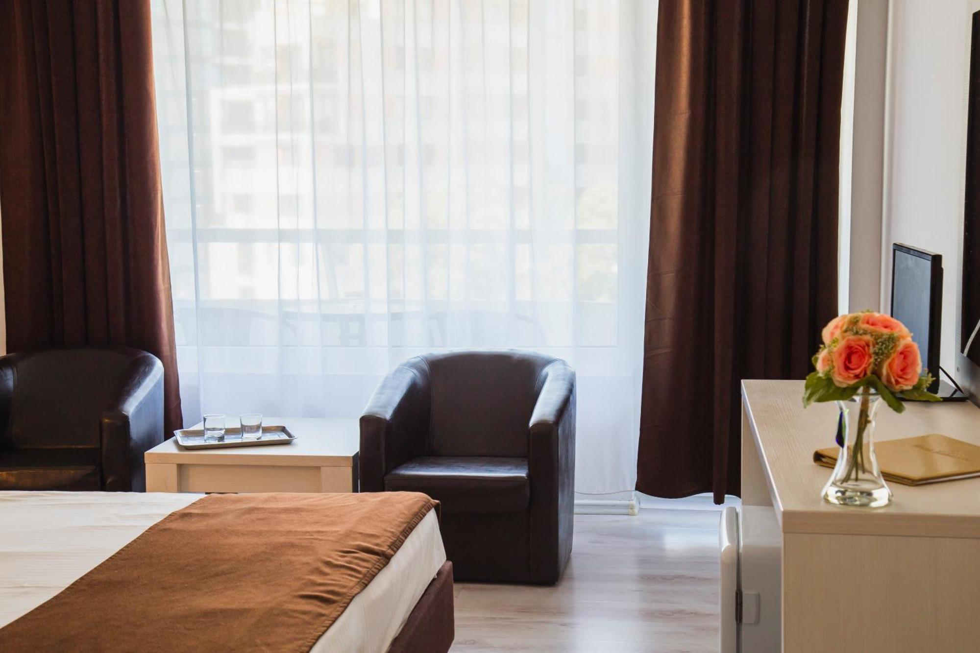 Hotel Ambasador Mamaia Eksteriør billede