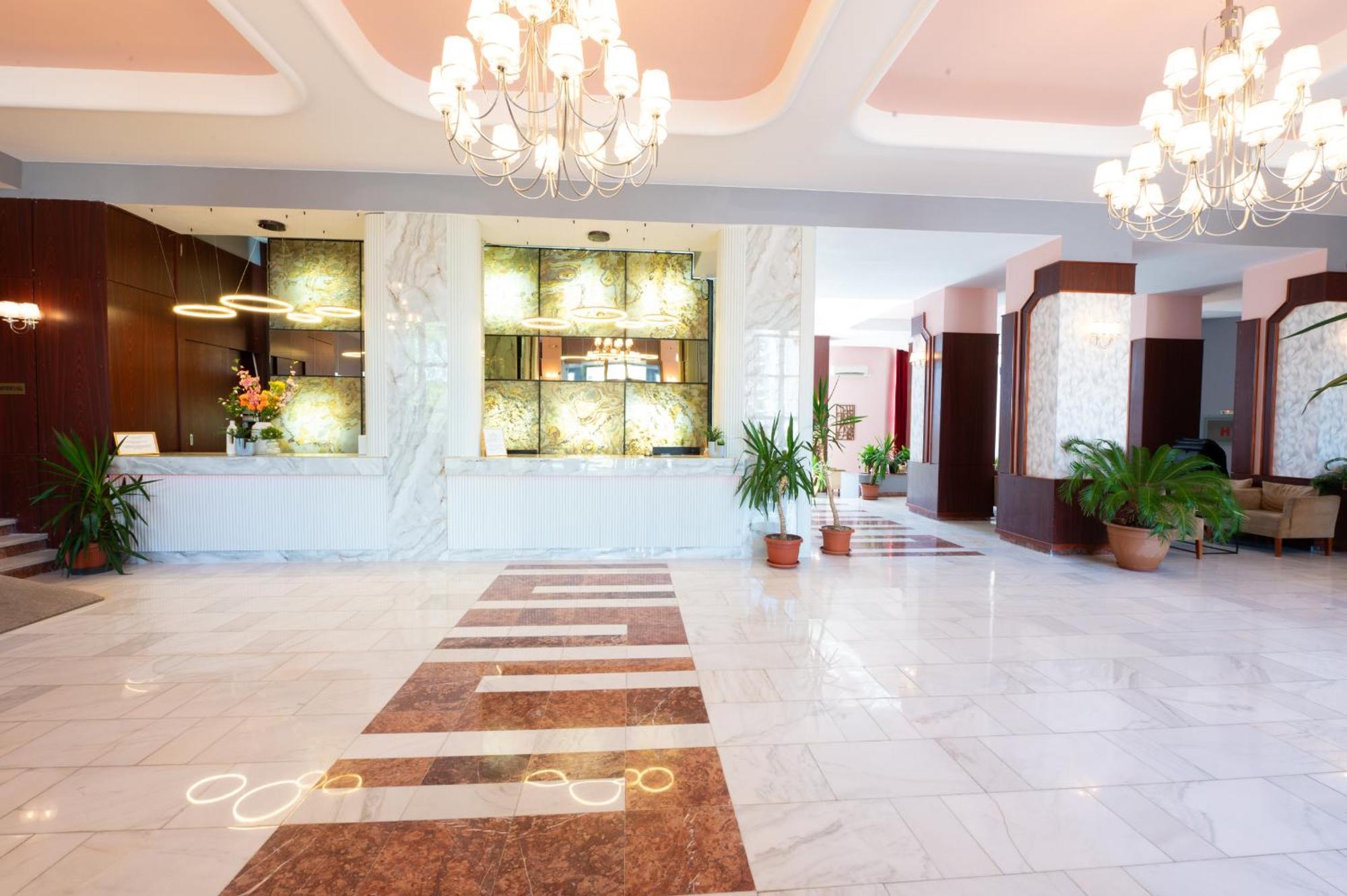 Hotel Ambasador Mamaia Eksteriør billede